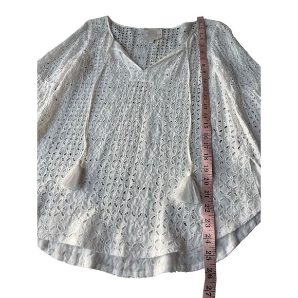 Johnny Was White Eyelet Blouse with Bell Sleeves Size XS - Picture 9 of 11